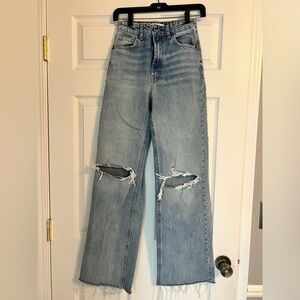 Zara size 2 wide leg distressed raw hem jeans